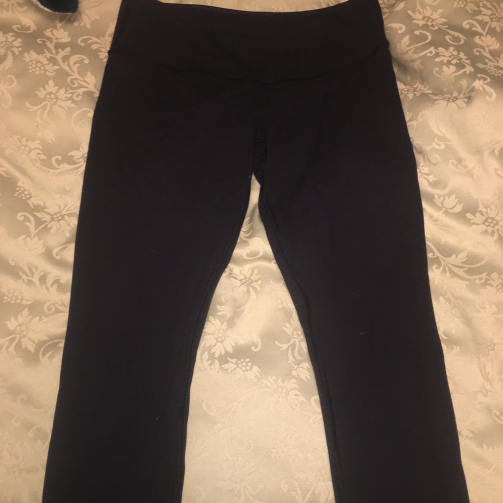 Cropped lululemon wunder unders